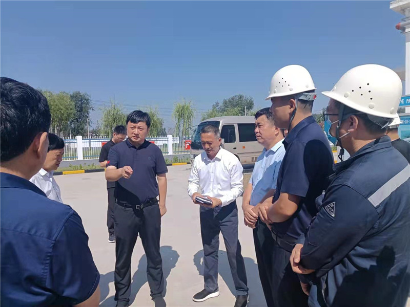 文三04.jpg 文三04.jpg